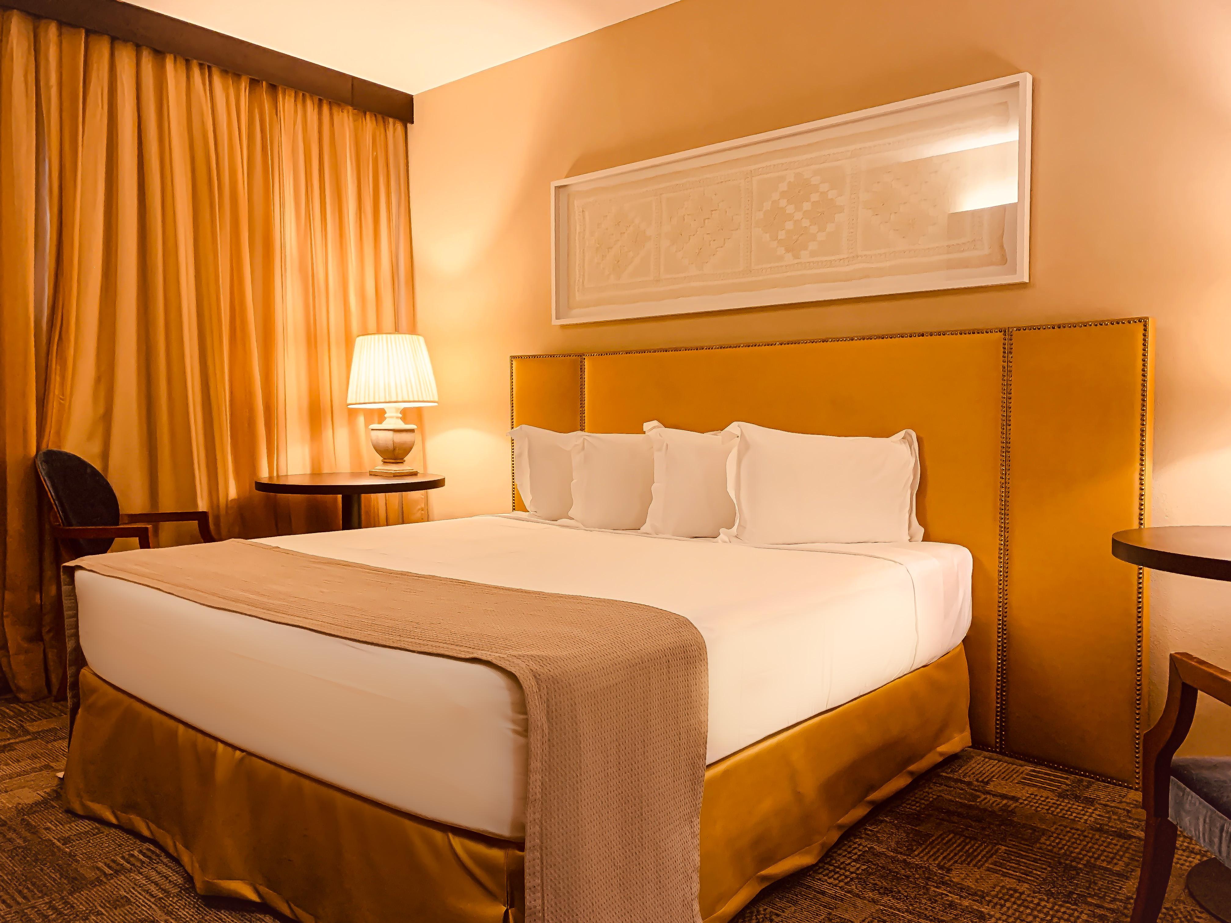 Ouro Minas Hotel Belo Horizonte, Dolce By Wyndham Extérieur photo A guest room at the MGM Grand