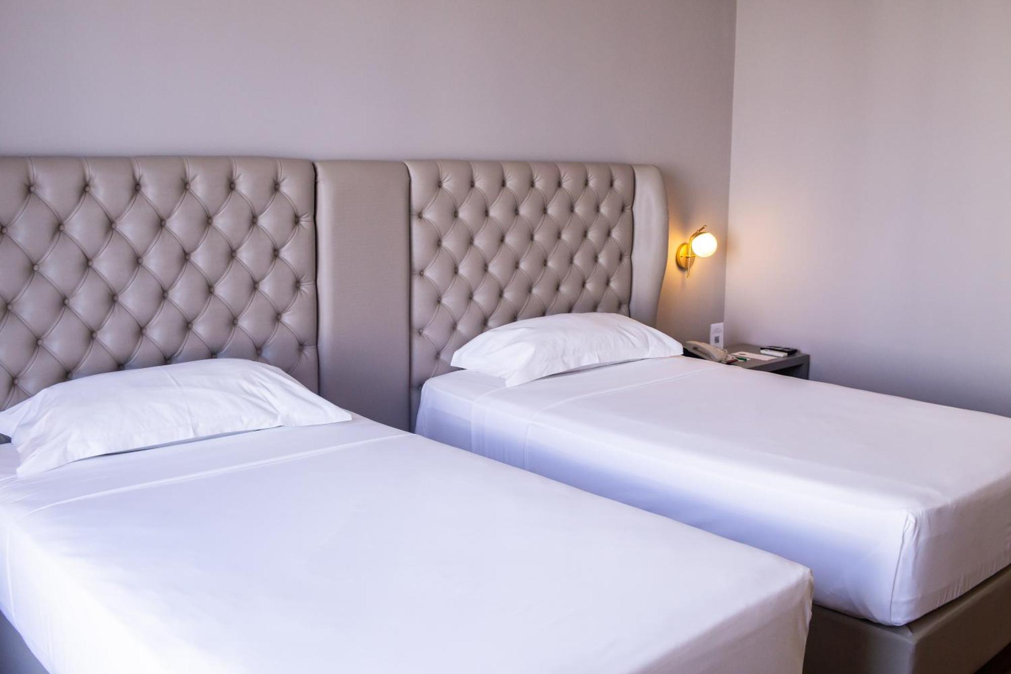 Ouro Minas Hotel Belo Horizonte, Dolce By Wyndham Extérieur photo A room at the hotel