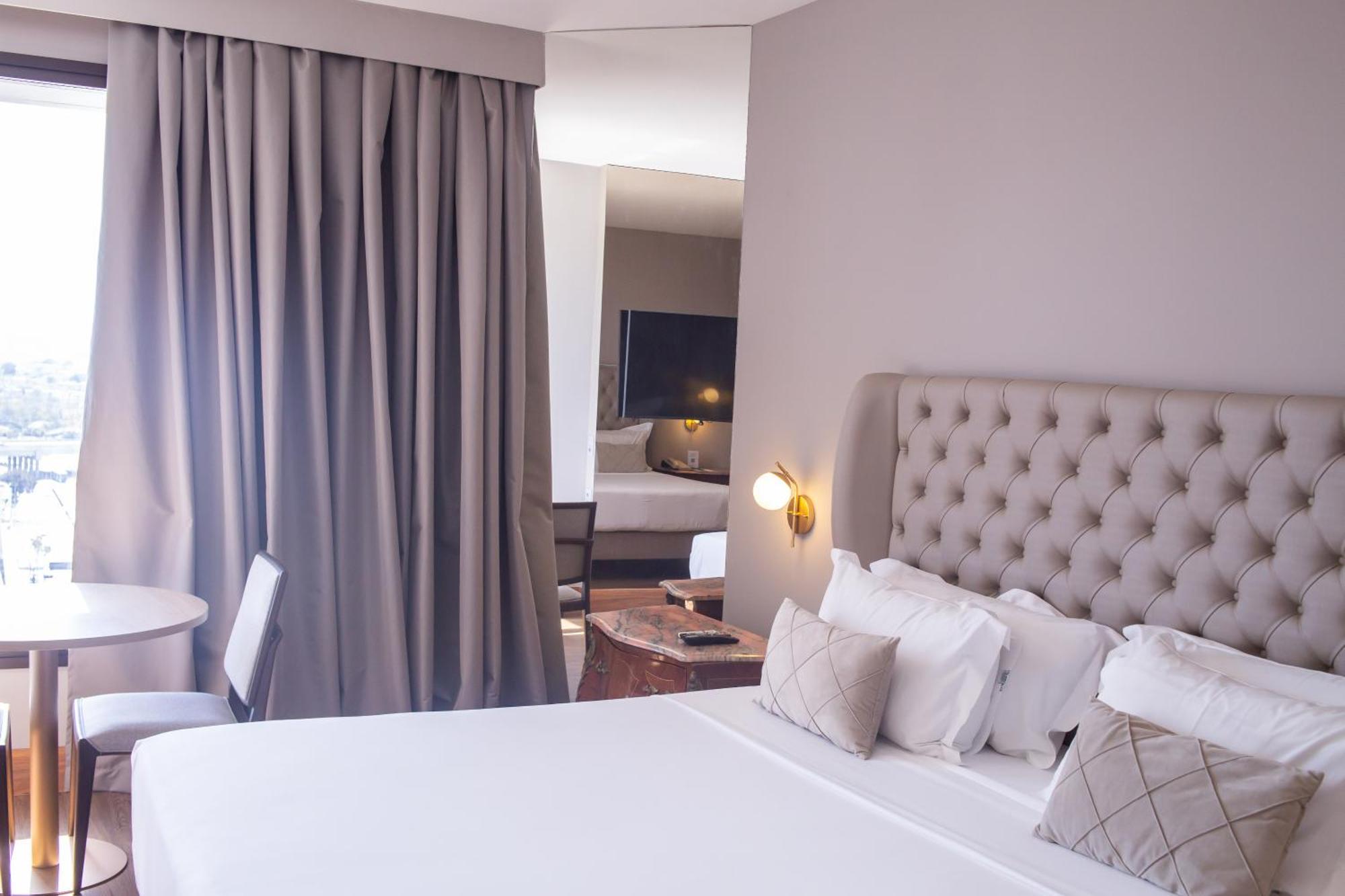Ouro Minas Hotel Belo Horizonte, Dolce By Wyndham Extérieur photo A bedroom at the hotel