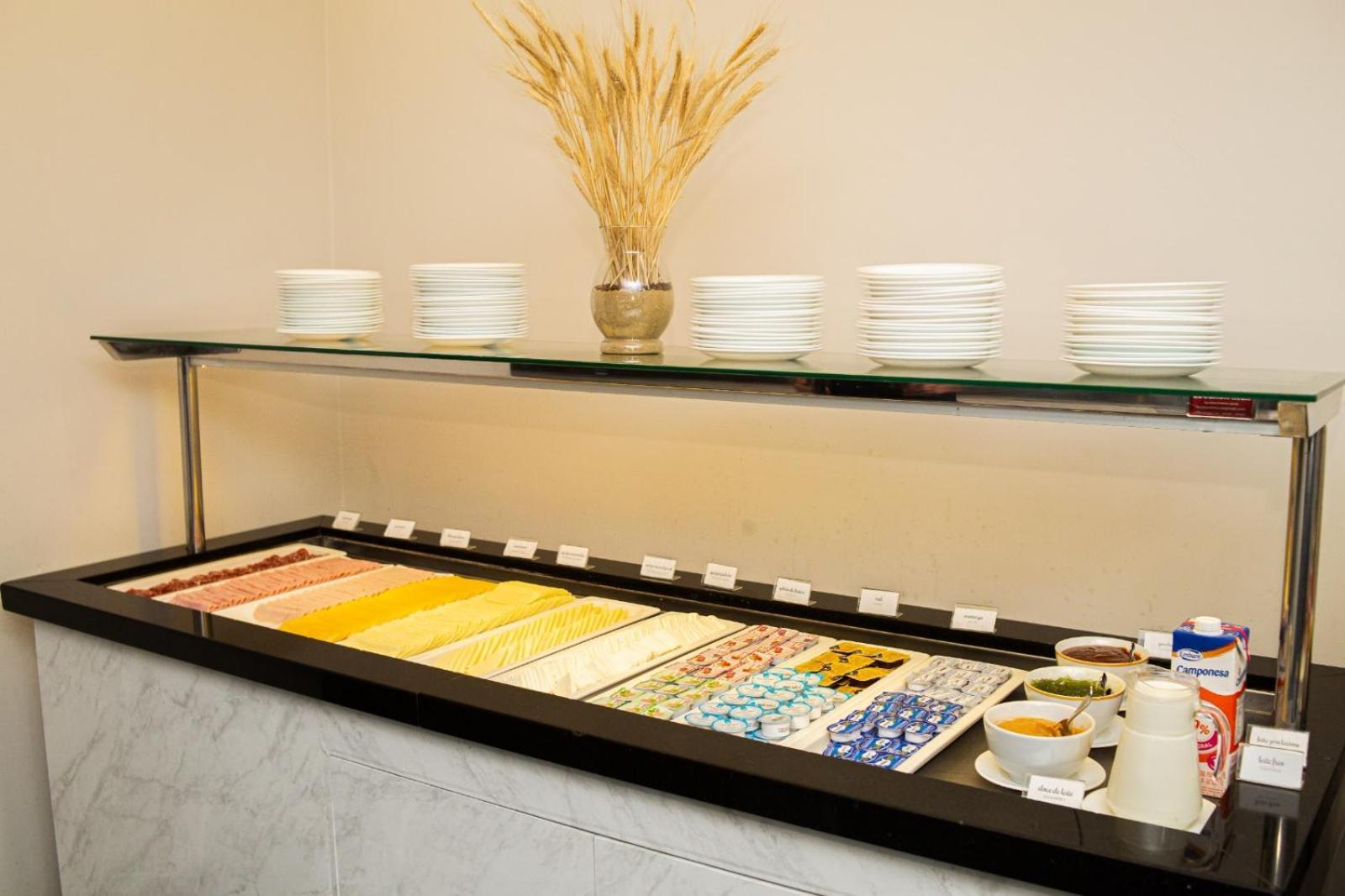 Ouro Minas Hotel Belo Horizonte, Dolce By Wyndham Extérieur photo A salad bar